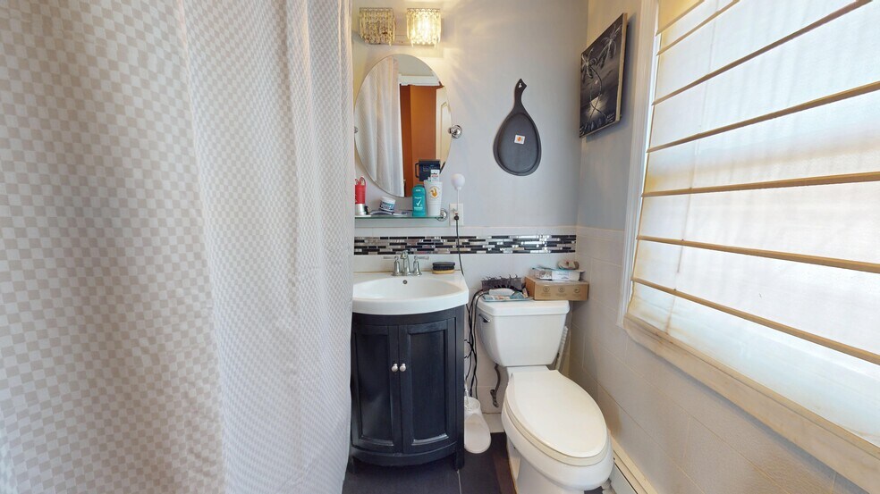 More Photos Of 3108 Healy Ave, Far Rockaway Apartments For Sale