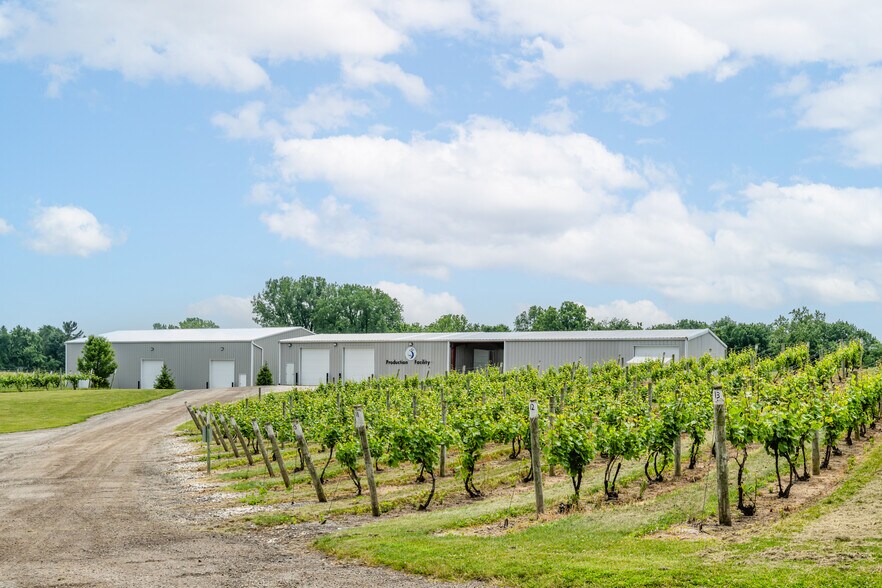 More Photos Of 10220 Lauer Rd, Baroda Winery Vineyard For Sale