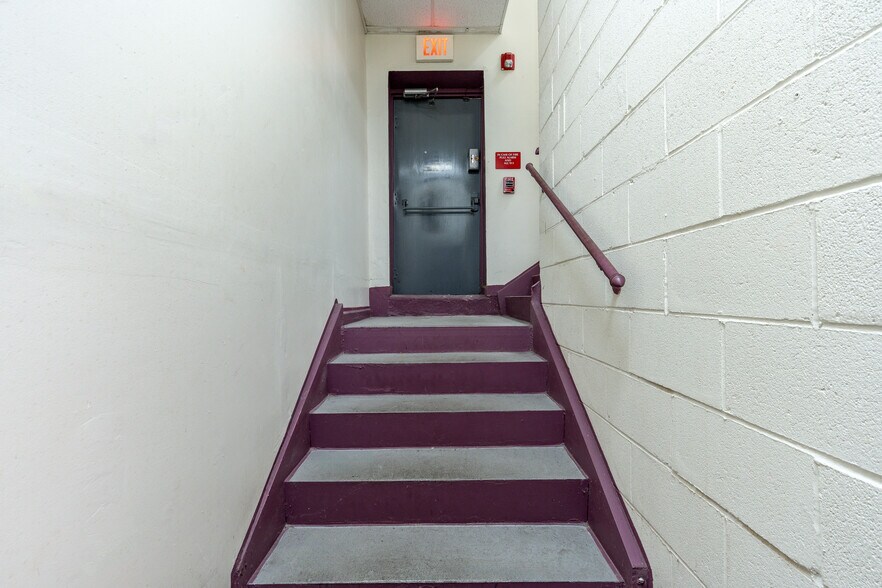 More Photos Of 1939 S Juniper St, Philadelphia Storefront Retail Office For Sale