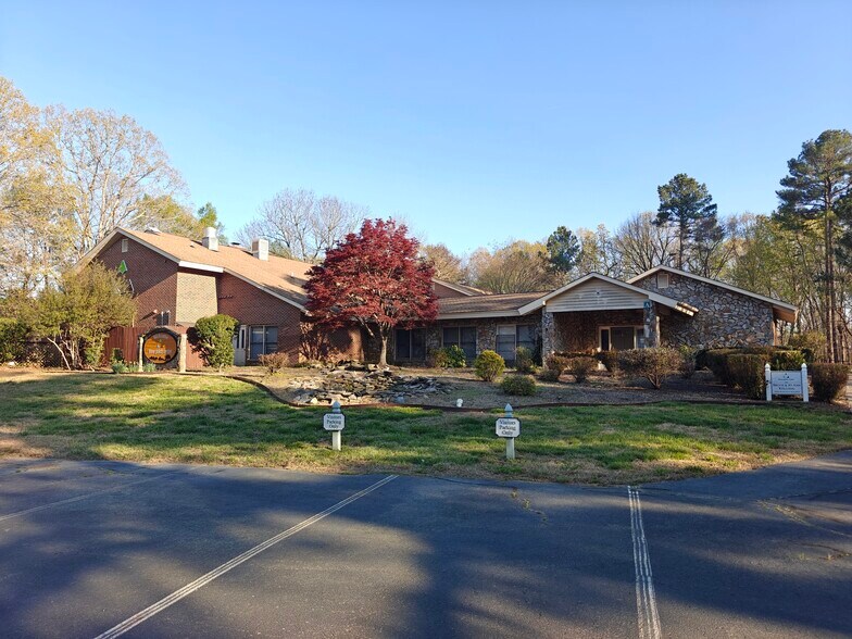 More Photos Of 990 Glovers Grove Church Rd, Siler City Specialty For Sale