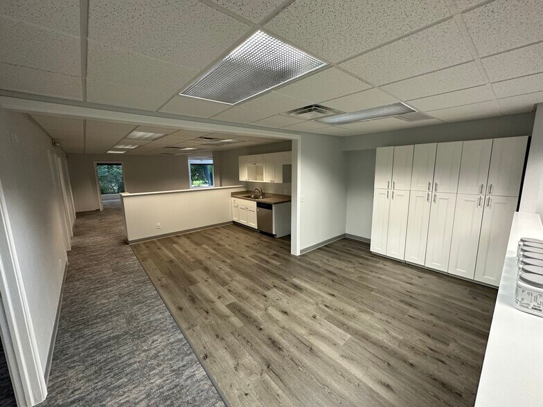 More Photos Of 6209 Riverside Dr, Dublin Office For Lease