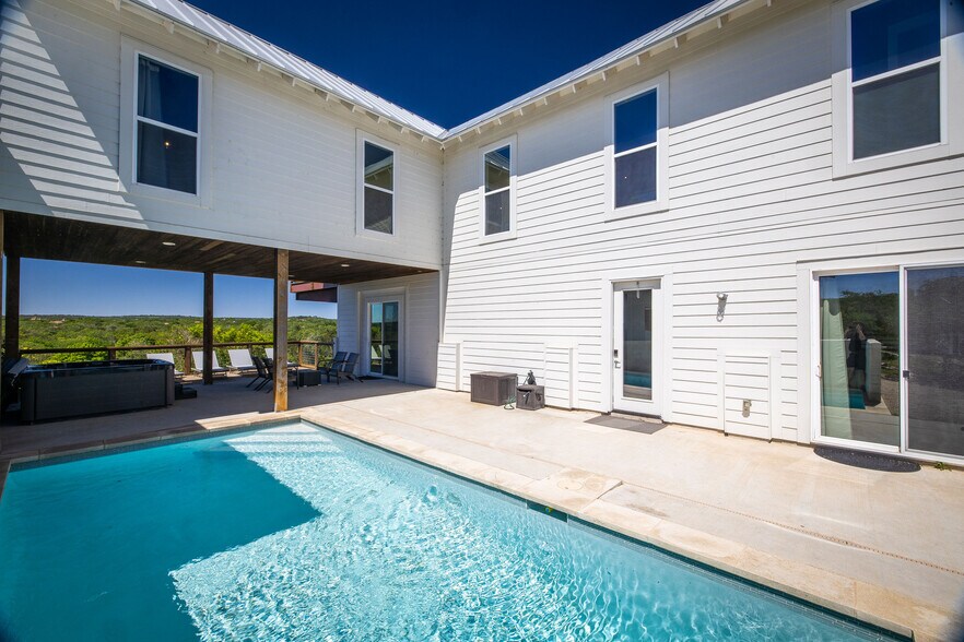 More Photos Of , New Braunfels Specialty For Sale