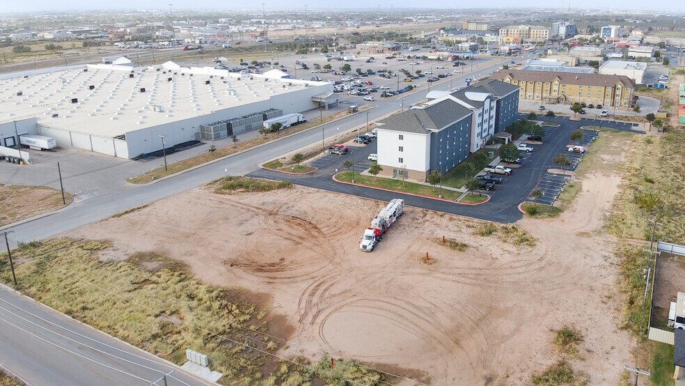 More Photos Of 2210 S Baird St, Midland Land For Sale