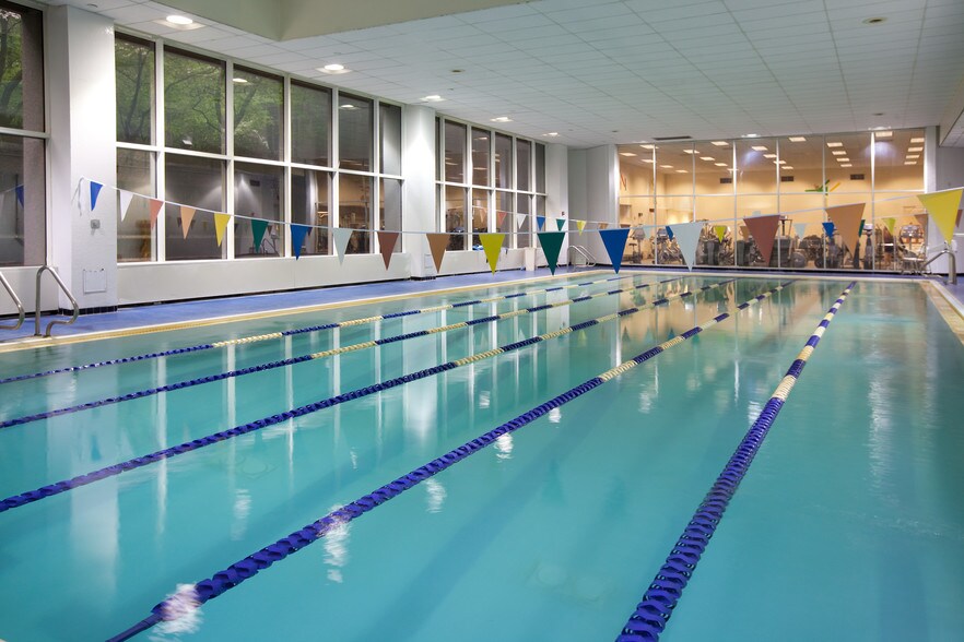 More Photos Of 3225 Gallows Rd, Fairfax Medical For Lease