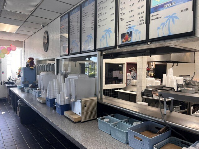 More Photos Of 5120 Ashley Phosphate Rd, North Charleston Restaurant For Sale