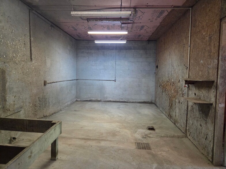More Photos Of 5531 Macon Hwy, Bishop General Retail For Sale