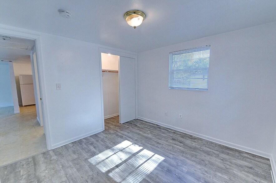 More Photos Of 1154 NE 1st St, Crystal River Apartments For Sale