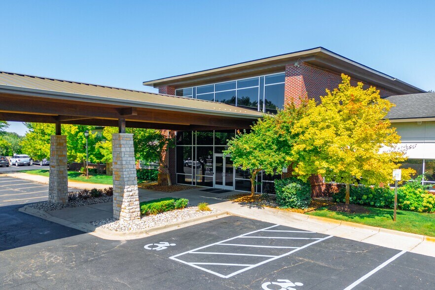 Primary Photo Of 10020 E Professional Center Dr, Hamburg Township Medical For Lease