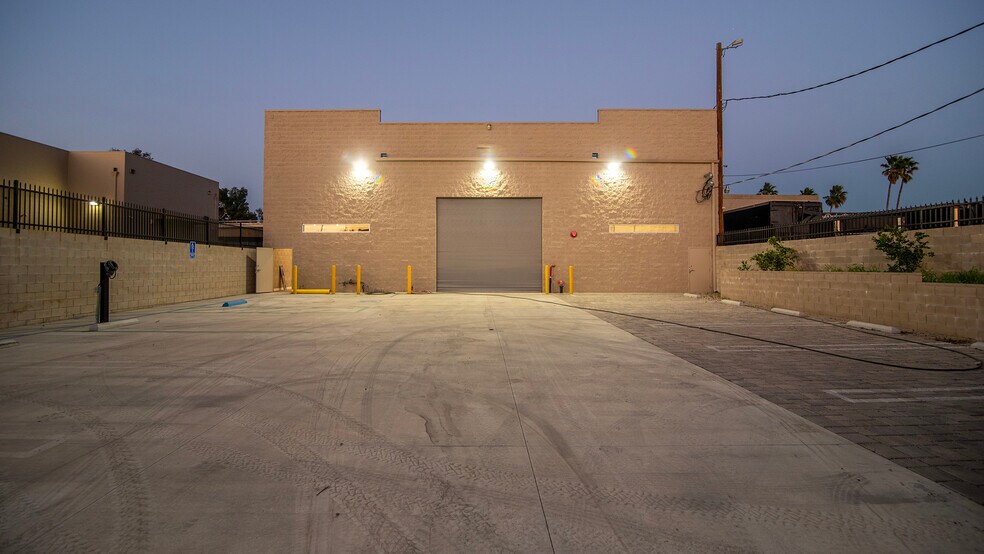 Primary Photo Of 8582 Telfair Ave, Sun Valley Warehouse For Lease