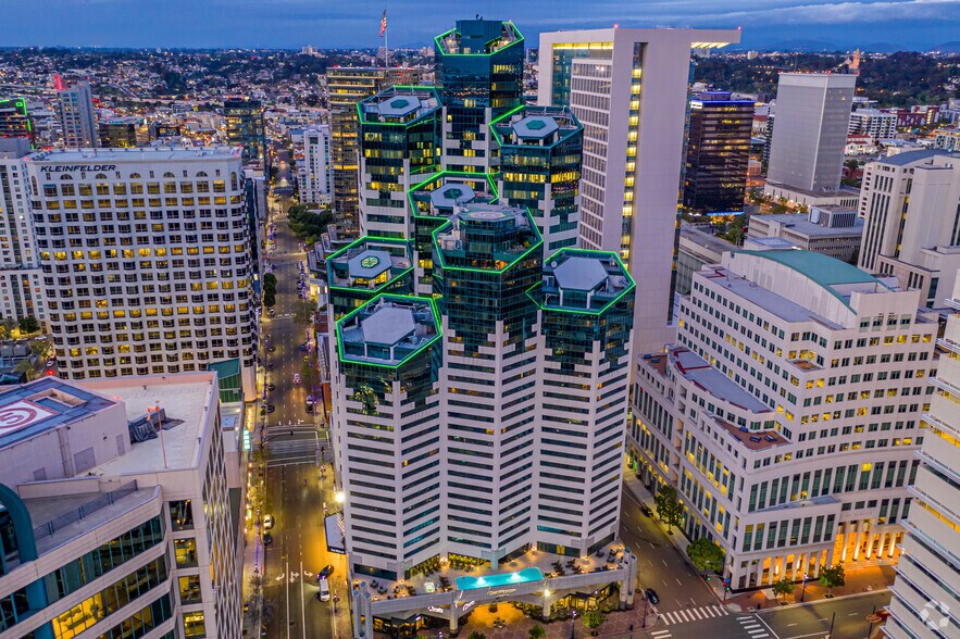 More Photos Of 402 W Broadway, San Diego Office For Lease