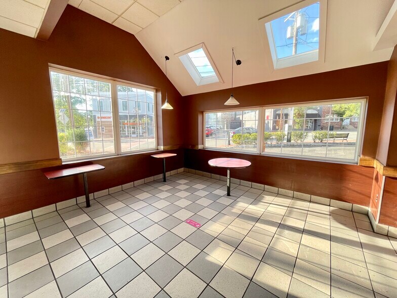 More Photos Of 1989-2001 Springfield Ave, Maplewood Freestanding For Sale