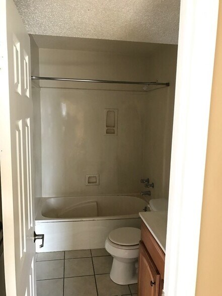 More Photos Of 612 Rue Saint Martin, Hammond Apartments For Sale