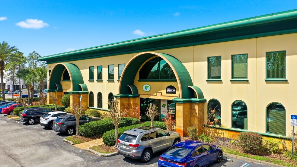 More Photos Of 6881 Kingspointe Pky, Orlando Flex For Sale