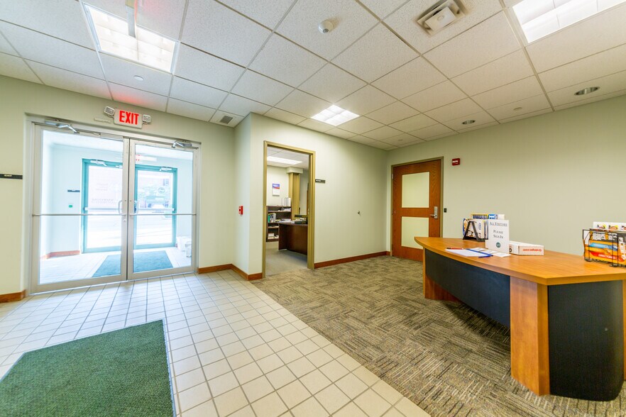 More Photos Of 2767 Liberty Ave, Pittsburgh Manufacturing For Lease