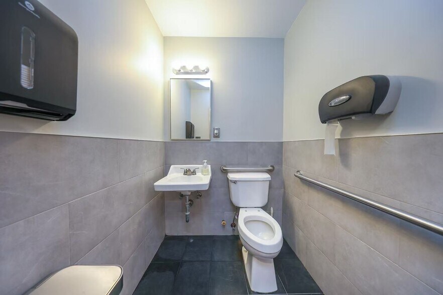 More Photos Of 829 57th St, Brooklyn Storefront Retail Office For Sale