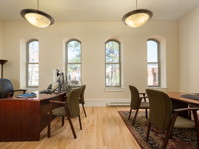 More Photos Of 1212 Pearl St, Boulder Storefront Retail Office For Sale