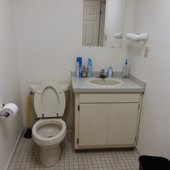 More Photos Of 712-722 Oliver Rd, Montgomery Light Distribution For Sale