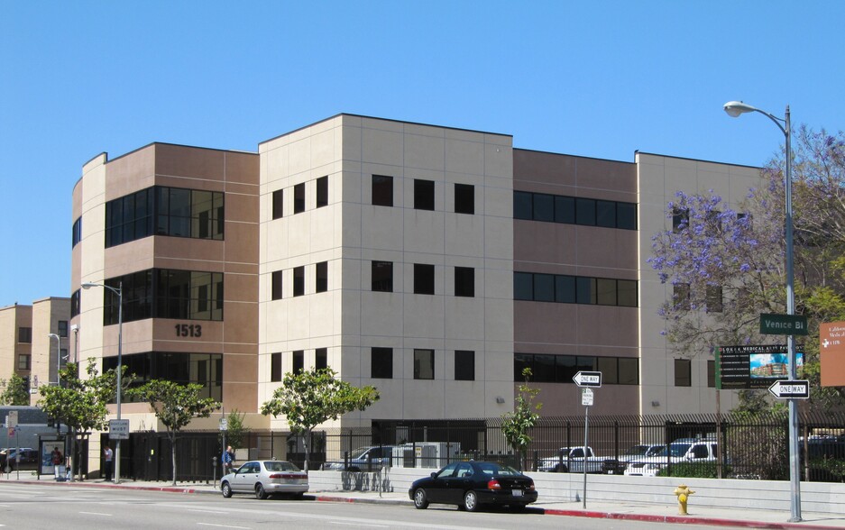 More Photos Of 1513 S Grand Ave, Los Angeles Medical For Lease
