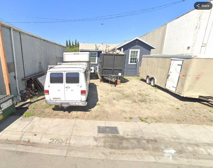 More Photos Of , Oakland Unknown For Sale