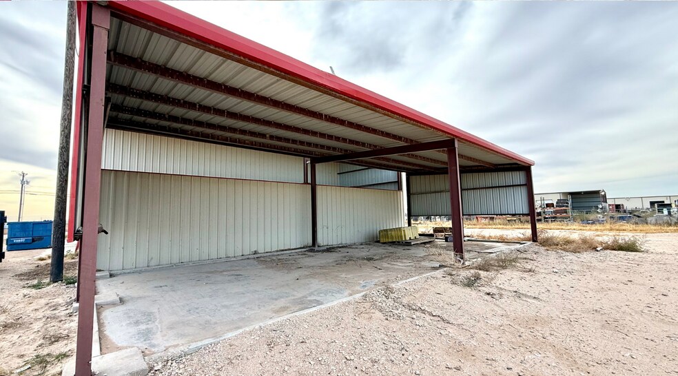 More Photos Of 12920 Tx 191 Frontage Unit 8 rd, Midland Flex For Lease