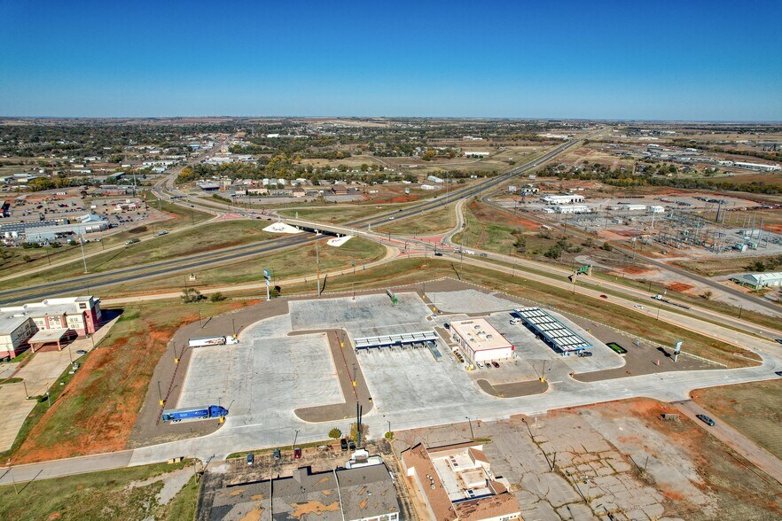 More Photos Of 2500 S Main St, Elk City Hotel For Sale