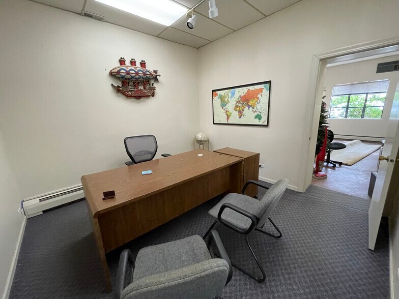 More Photos Of 237 E Main St, Barrington Storefront Retail Office For Sale