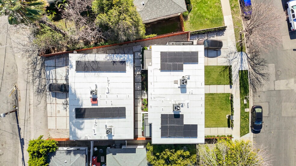 More Photos Of 6420 Hanna Ave, Woodland Hills Apartments For Sale