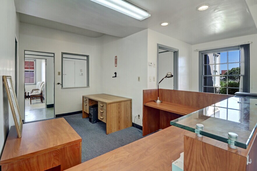 More Photos Of 2600 Macdonald Ave, Richmond Office Residential For Sale