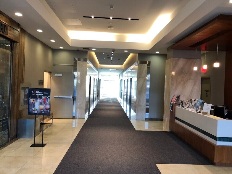 More Photos Of 7191 Yonge St, Markham Medical For Lease