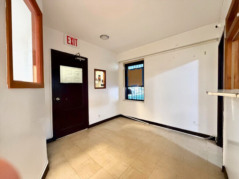 More Photos Of 160 Parkside Ave, Brooklyn Apartments For Lease