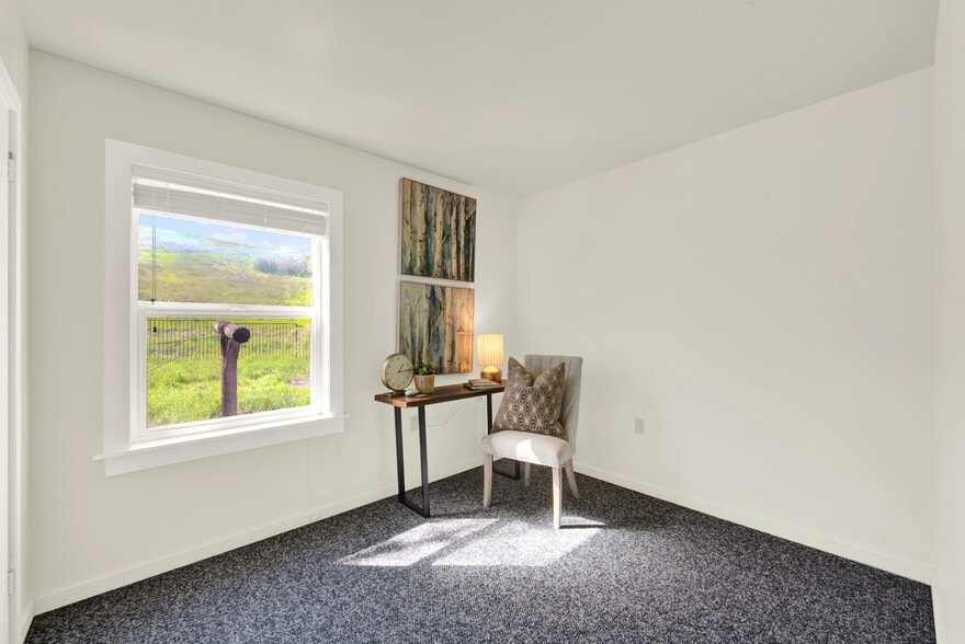 More Photos Of 8560 Holmes Ln, Winters Specialty For Sale