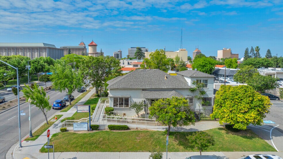 More Photos Of 2641 Fresno St, Fresno Office For Sale