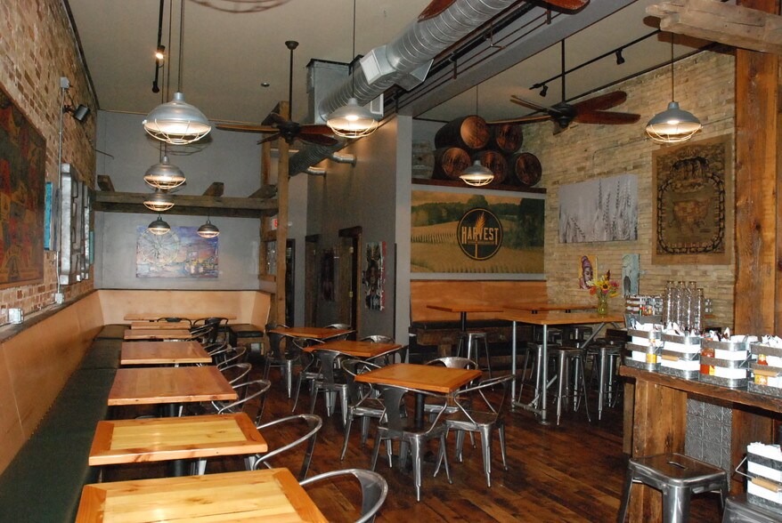 More Photos Of 127 S Union St, Traverse City Restaurant For Sale