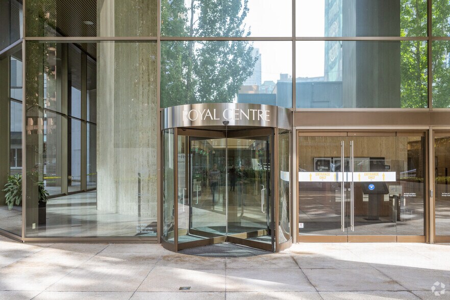 More Photos Of 1055 W Georgia St, Vancouver Coworking Space