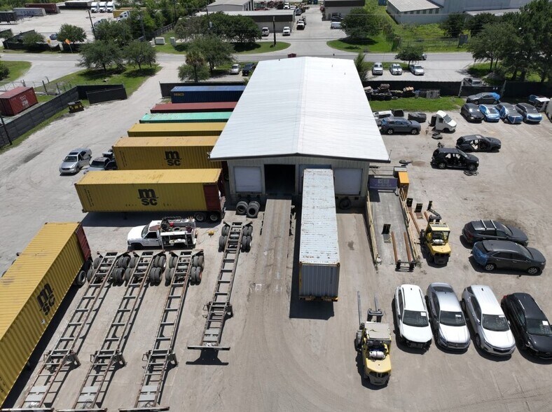 More Photos Of 425 Telfair Rd, Savannah Truck Terminal For Lease