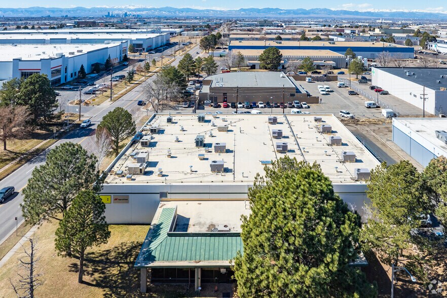 More Photos Of 4705 Oakland St, Denver Manufacturing For Sale