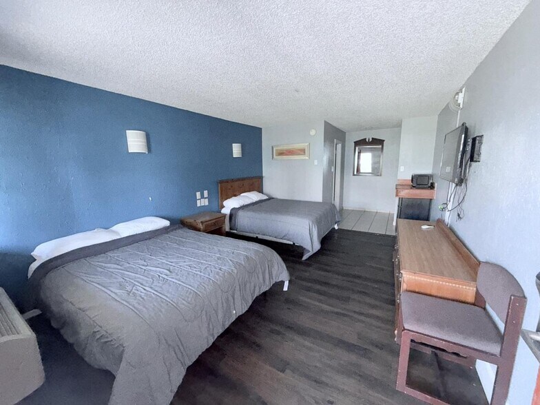 More Photos Of 1131 Austin Hwy, San Antonio Hotel For Sale