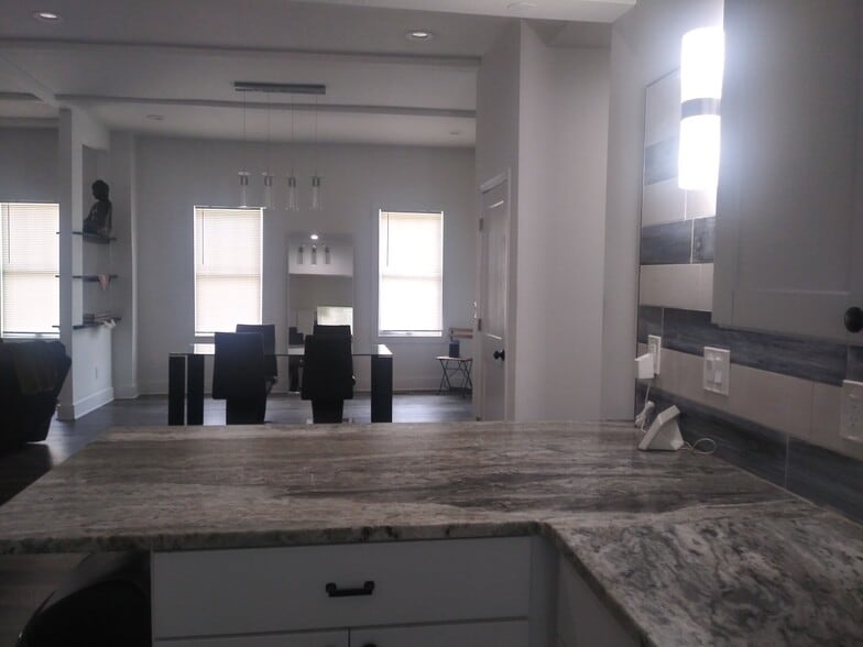 More Photos Of 1092 Sells Ave SW, Atlanta Specialty For Sale