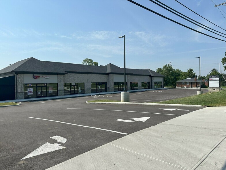 More Photos Of 9774 Cincinnati Columbus Rd, West Chester Storefront For Lease