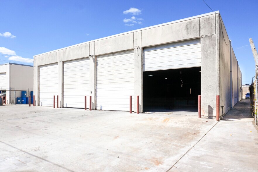 More Photos Of 4434 Crosstown Expy, Corpus Christi Industrial For Lease