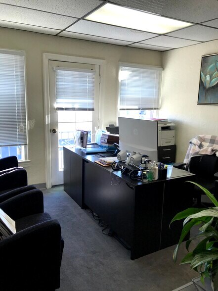 More Photos Of 179-191 N Hill Ave, Pasadena Loft Creative Space For Lease