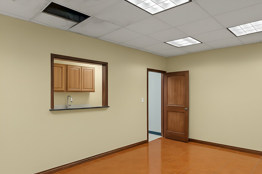 More Photos Of 4204 W Burbank Blvd, Burbank General Retail For Sale