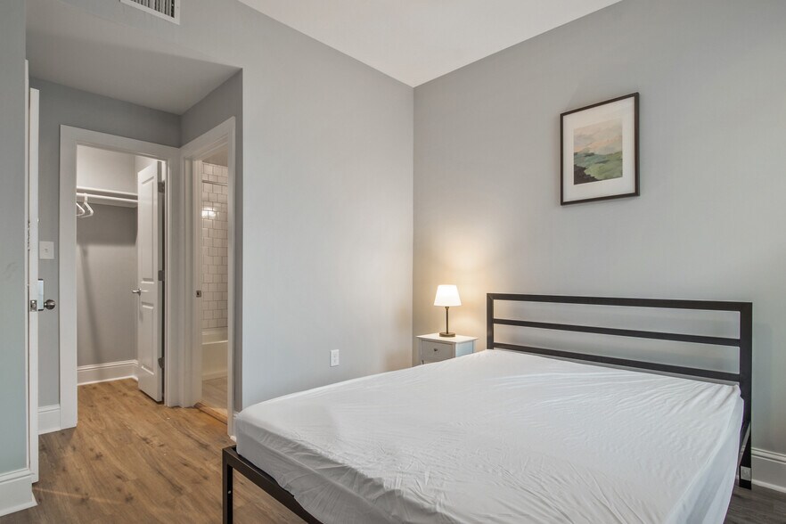 More Photos Of 2808 Philip St, New Orleans Apartments For Sale