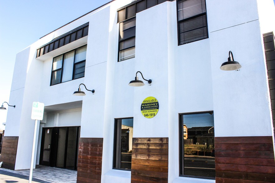 More Photos Of 555 Broadway Ave, Seaside Storefront Retail Residential For Lease