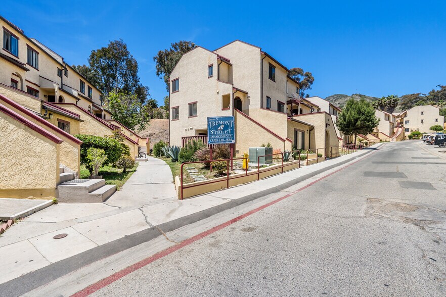 More Photos Of 321 Tremont St, Avalon Apartments For Sale