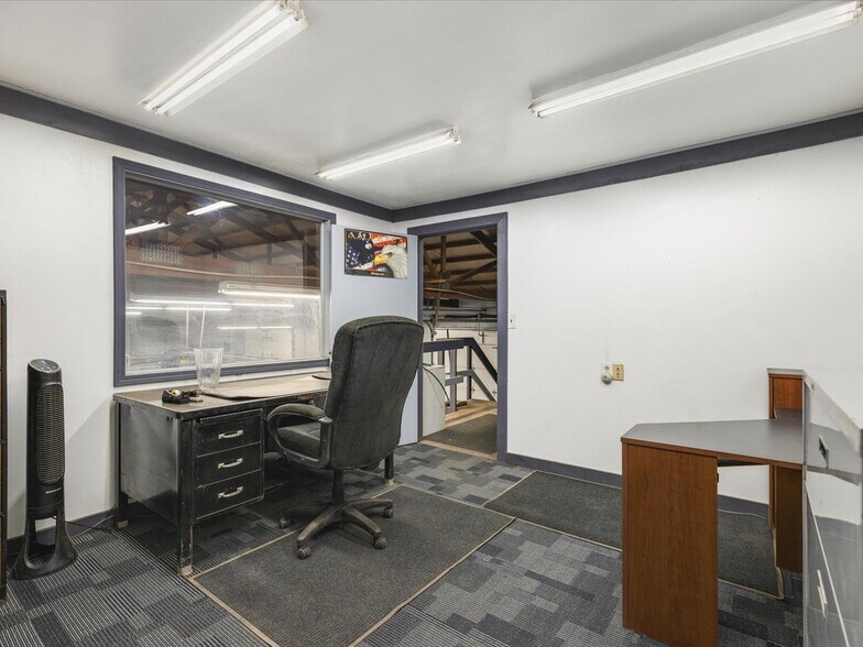 More Photos Of 4554 Il Route 173, Poplar Grove General Retail For Sale