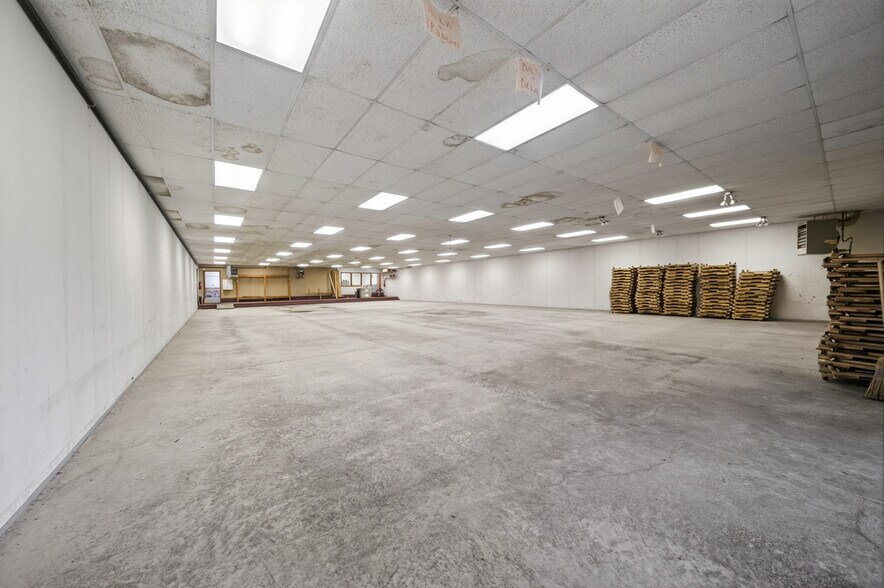 More Photos Of 2967 US Route 11, La Fayette Warehouse For Sale