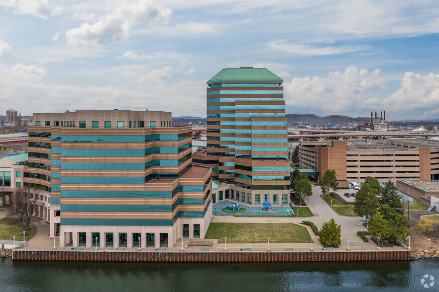 More Photos Of 555 Long Wharf Dr, New Haven Office For Lease