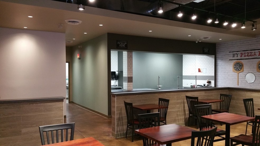 More Photos Of 259 Highway 8, Hamilton Storefront Retail Office For Lease