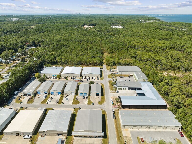 More Photos Of 605 N County Highway 393, Santa Rosa Beach Industrial For Lease
